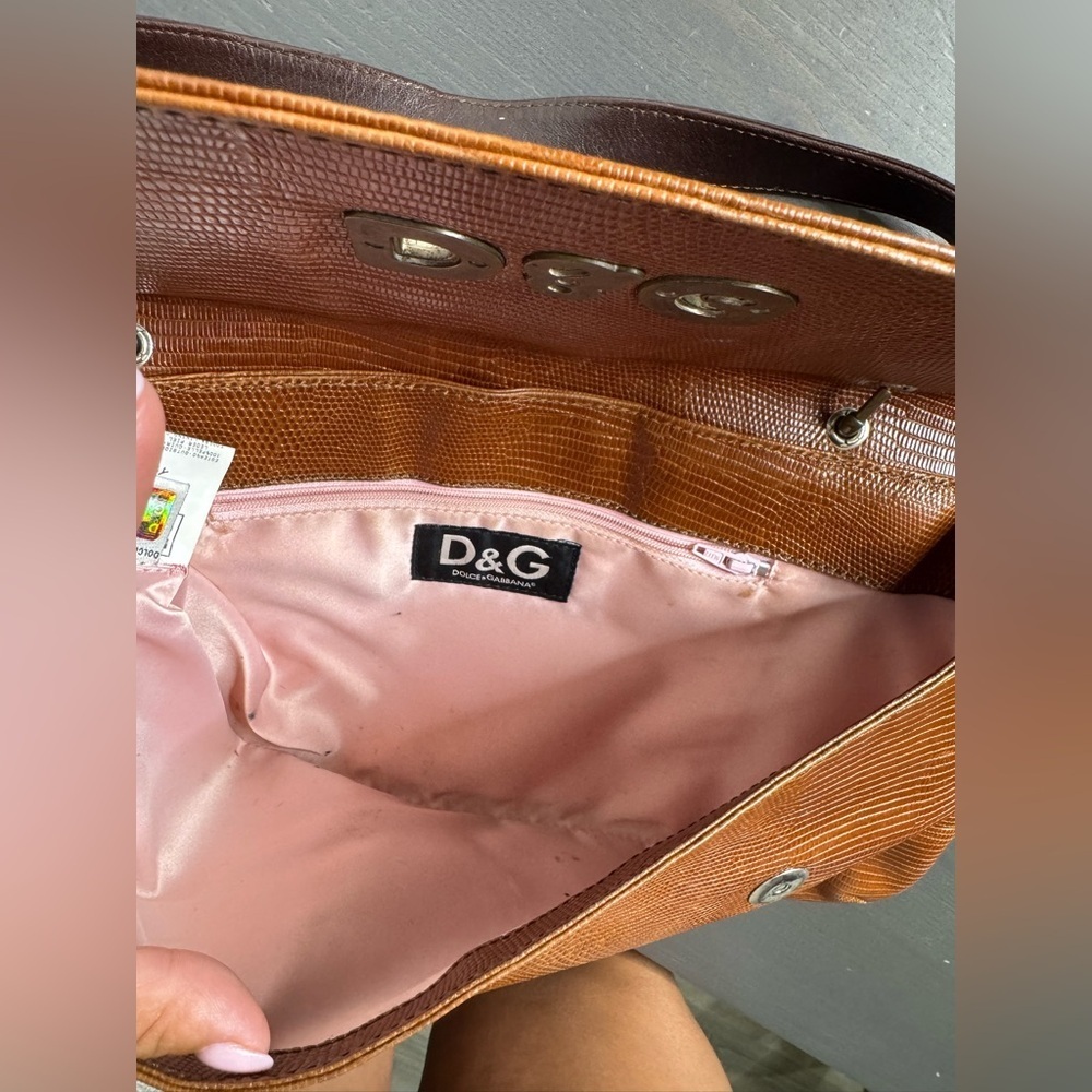 Dolce & Gabbana Brown Textured Leather Shoulder Bag with Dark Brown Handle - Picture 7 of 12